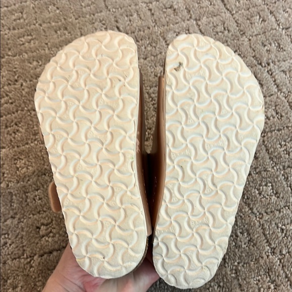 Birkenstock Rose Gold Sandals with Adjustable Straps and Cork Footbed 27 - Picture 3 of 4